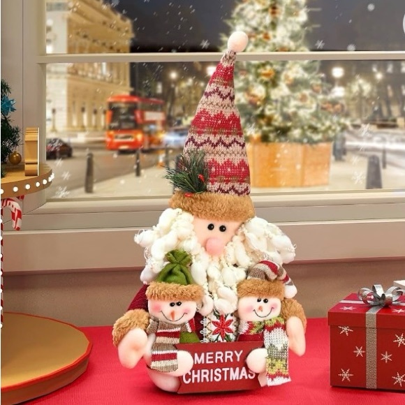 Christmas Decorating Snowman . - Picture 8 of 8